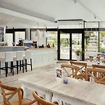 Dune - B Apartmanhotel 4*