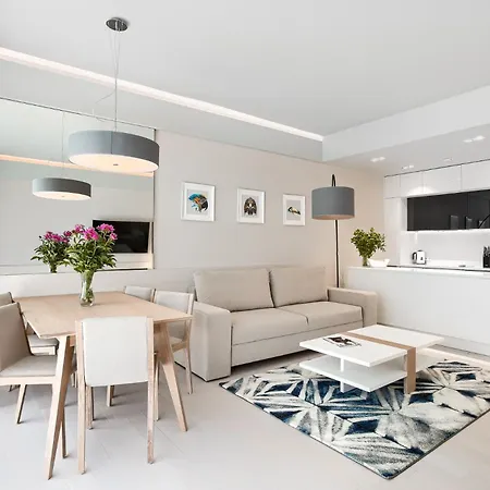 Dune - B アパートホテル 4*