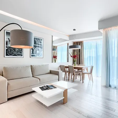 Dune - B Aparthotel
