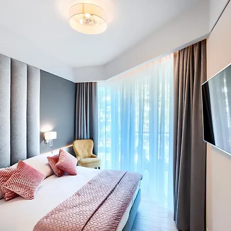 Dune - B Apartahotel 4*