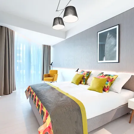 Dune - B Aparthotel 4*