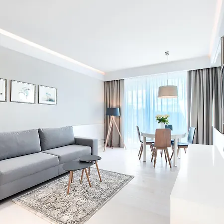 Dune - B アパートホテル 4*