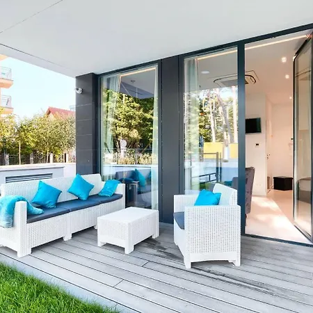 アパートホテル Dune - B ミエルノ