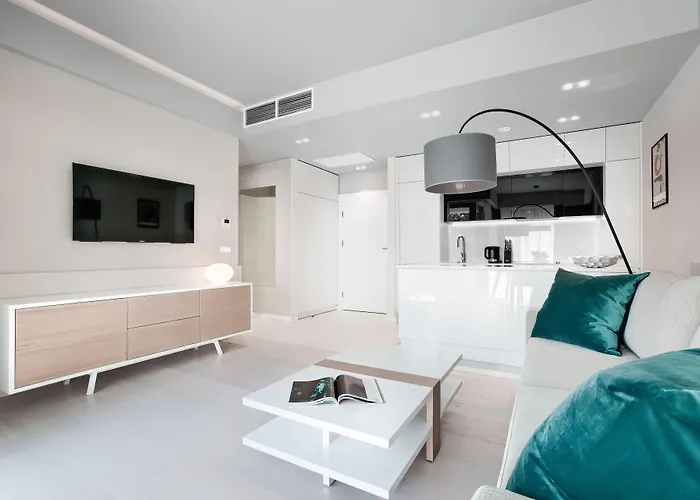 Dune - B Hotel apartamentowy 4*